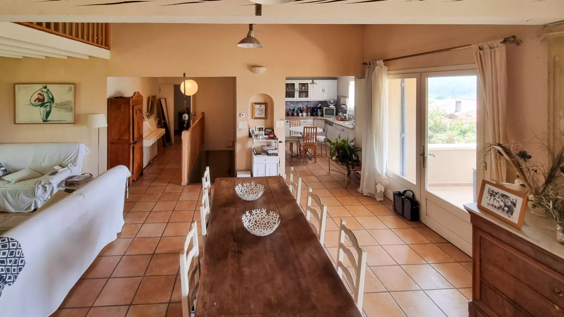 4-bedroom House In Couiza, France (170 M²)