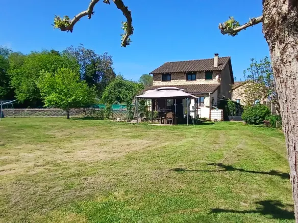 5-bedroom House (112 M²)