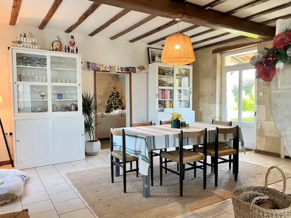 4-bedroom House (200 M²)