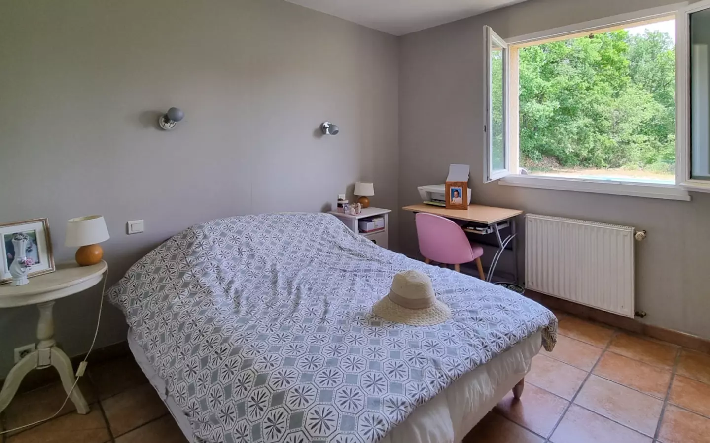 4-bedroom House In Couiza, France (170 M²)