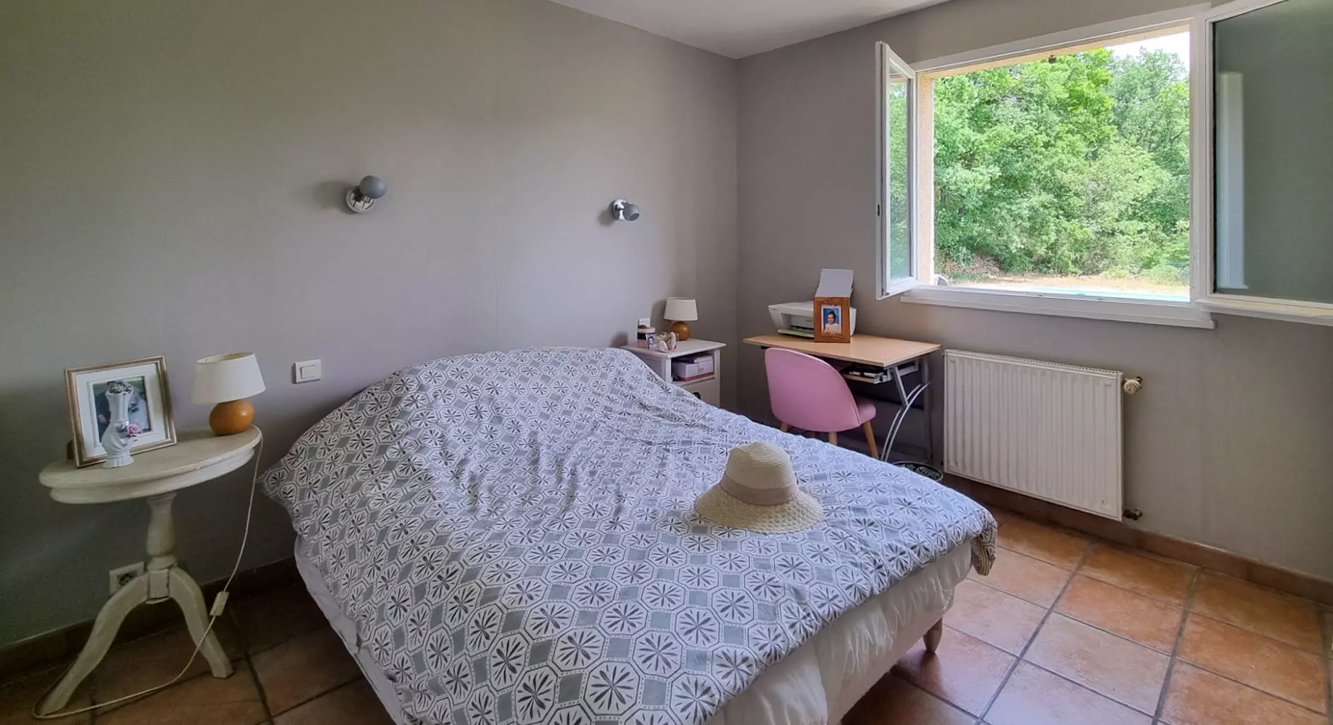 4-bedroom House In Couiza, France (170 M²)