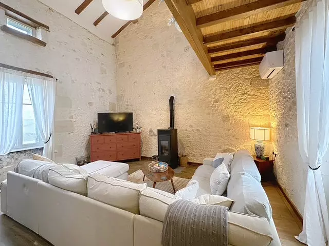 4-bedroom House (200 M²)