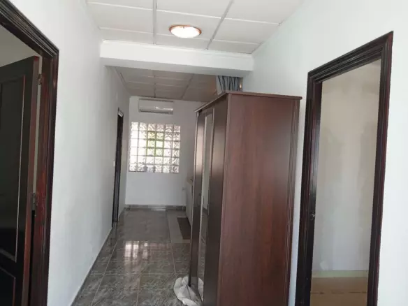 4-bedroom Semi In Los Montesinos, Spain (330 M²)