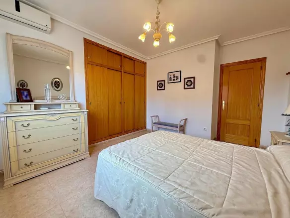 3-bedroom Townhouse In Pinoso, Spain (126 M²)