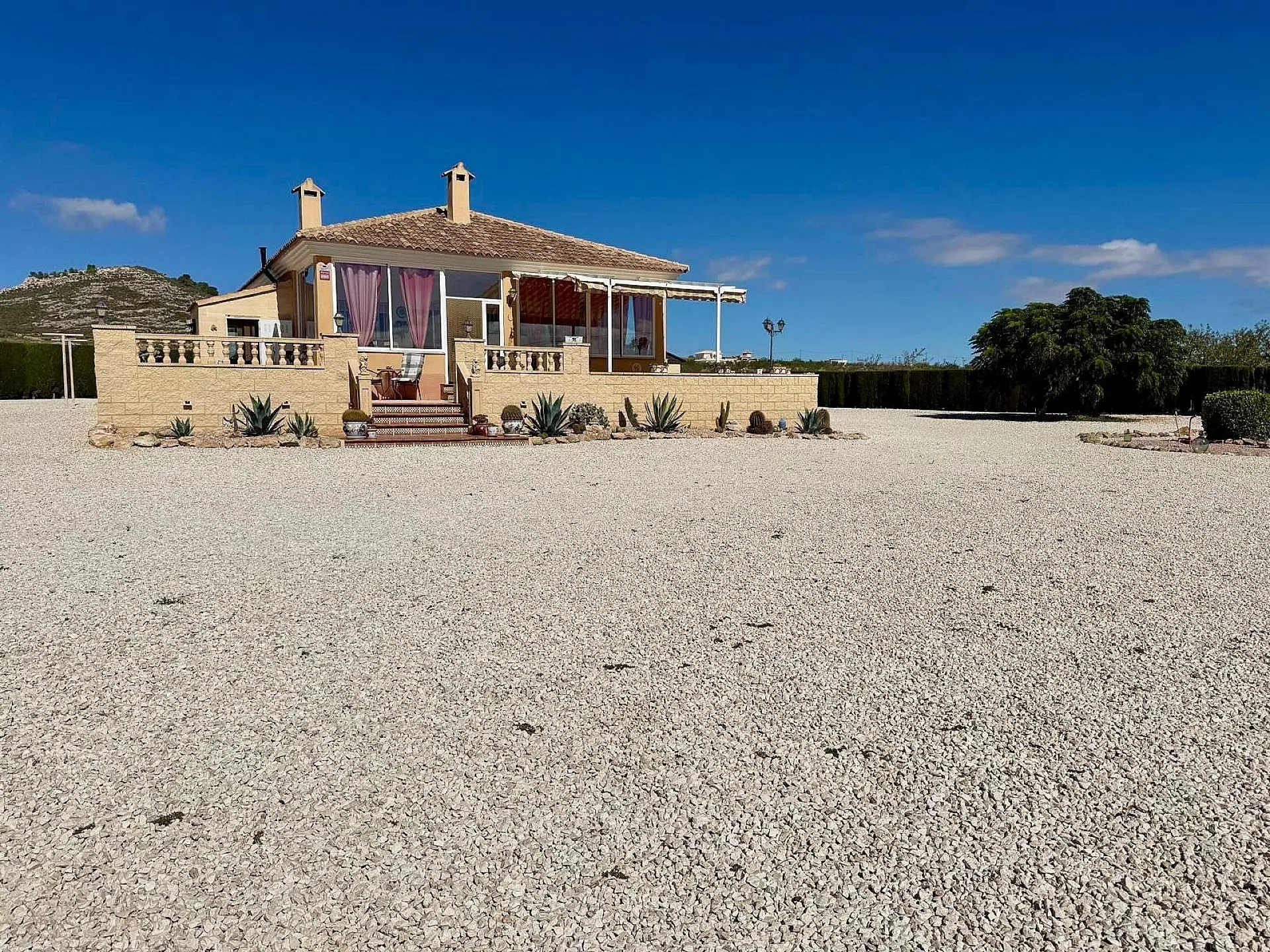 4-bedroom Detached Villa In Pinoso, Spain (177 M²)