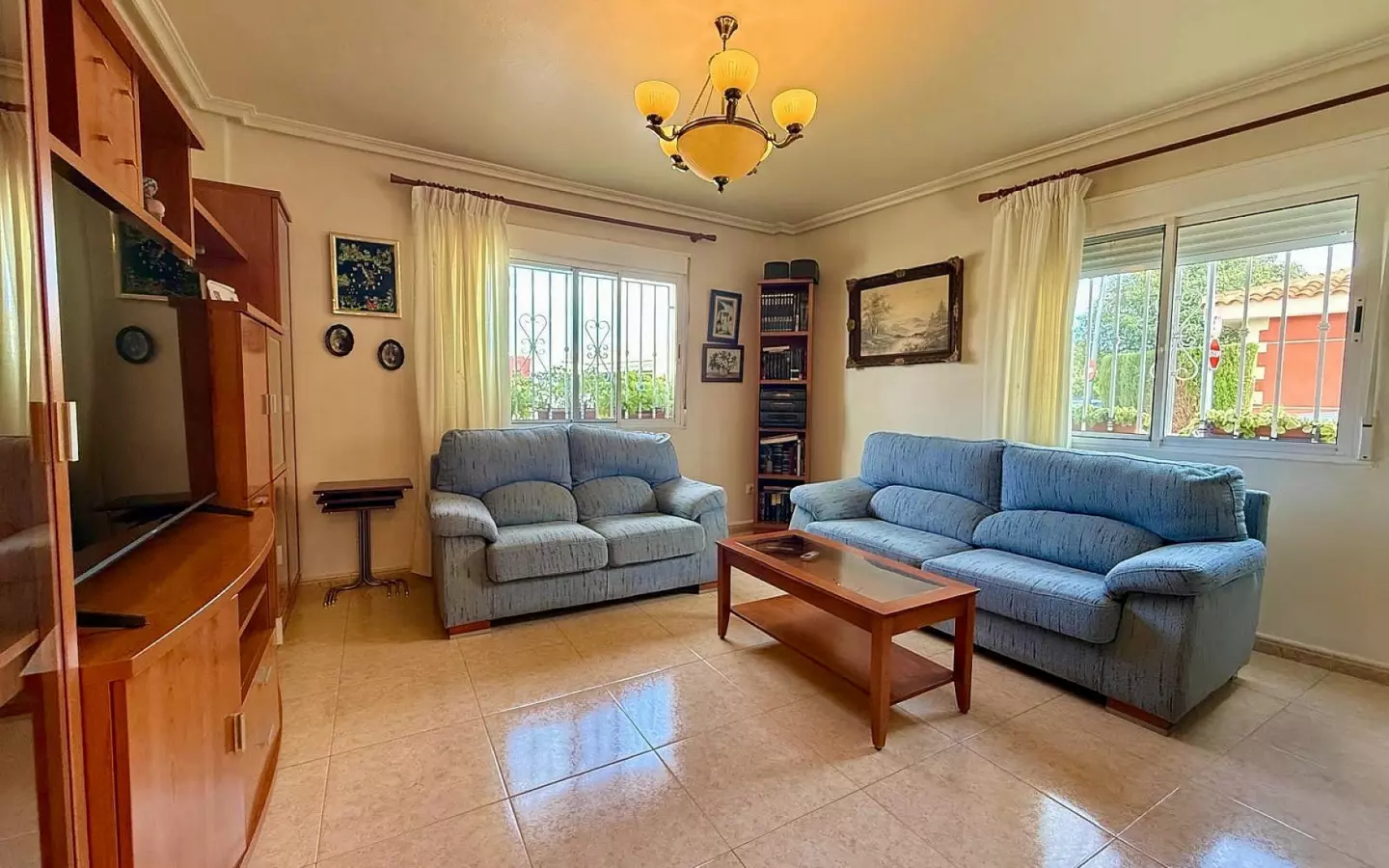 3-bedroom Townhouse In Pinoso, Spain (126 M²)