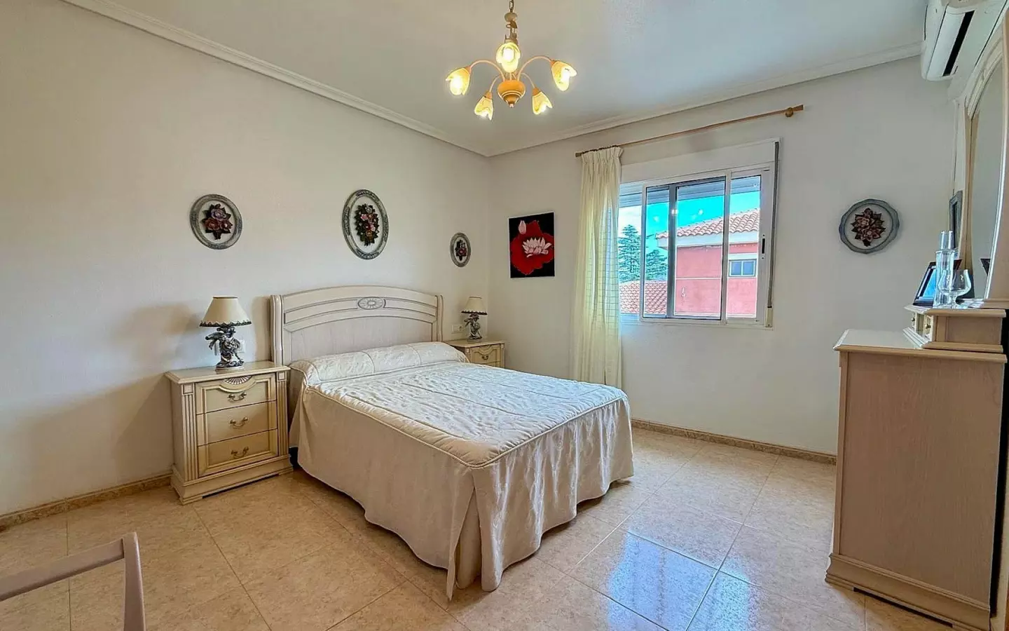 3-bedroom Townhouse In Pinoso, Spain (126 M²)