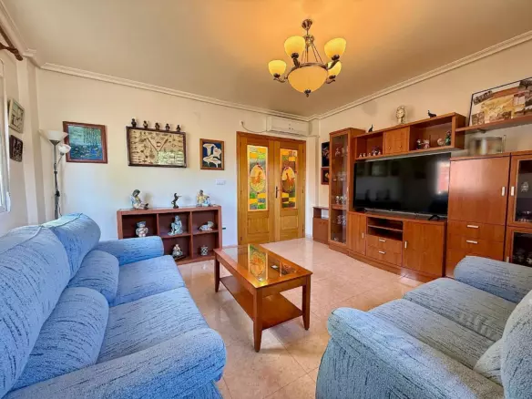 3-bedroom Townhouse In Pinoso, Spain (126 M²)