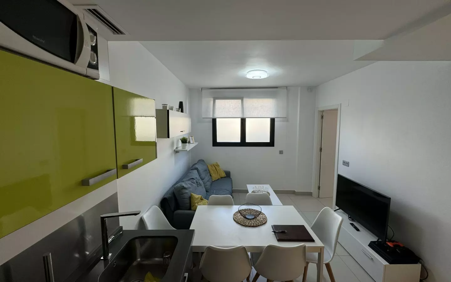2-bedroom Apartment In Torrevieja, Spain (60 M²)
