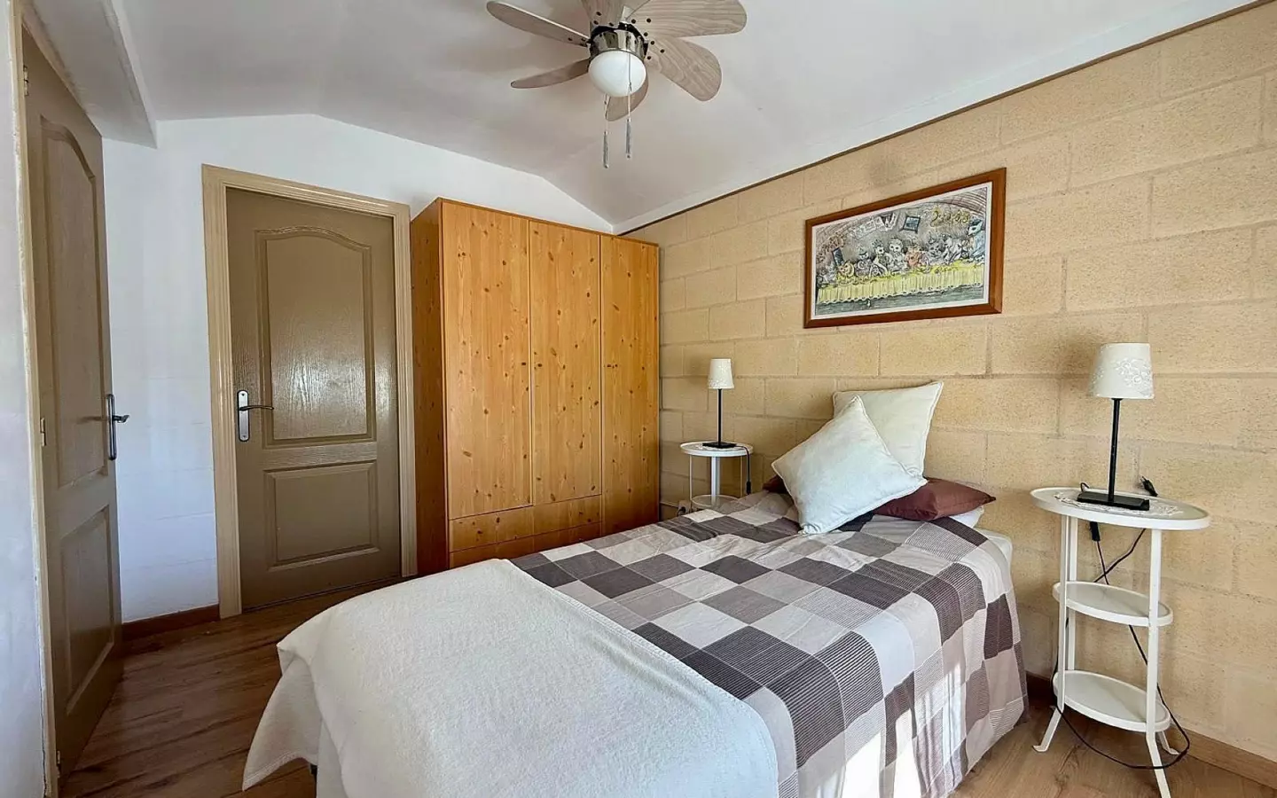 4-bedroom Detached Villa In Pinoso, Spain (177 M²)