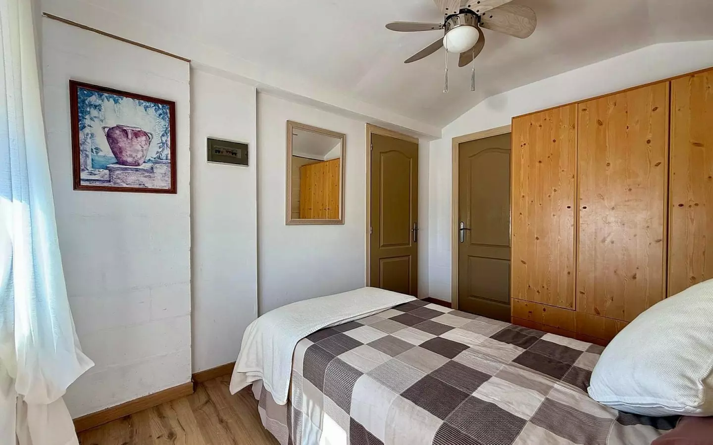 4-bedroom Detached Villa In Pinoso, Spain (177 M²)