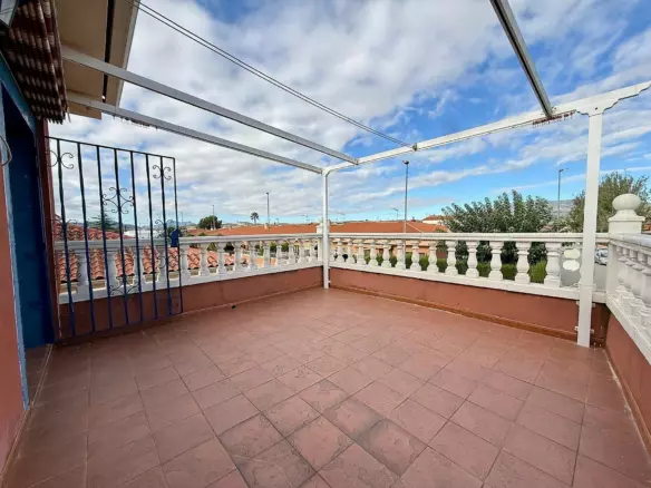 3-bedroom Townhouse In Pinoso, Spain (126 M²)
