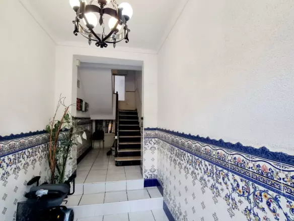2-bedroom Apartment In Torrevieja, Spain (105 M²)