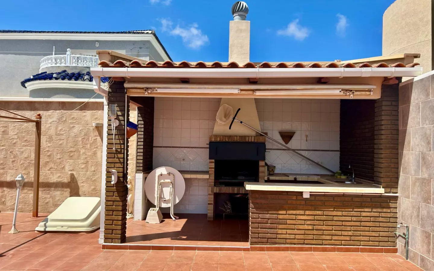 3-bedroom Villa In Torrevieja, Spain (115 M²)
