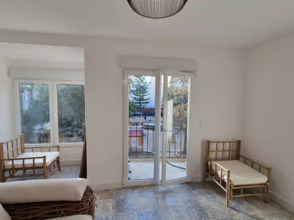 2-bedroom Apartment In Torrevieja, Spain (105 M²)