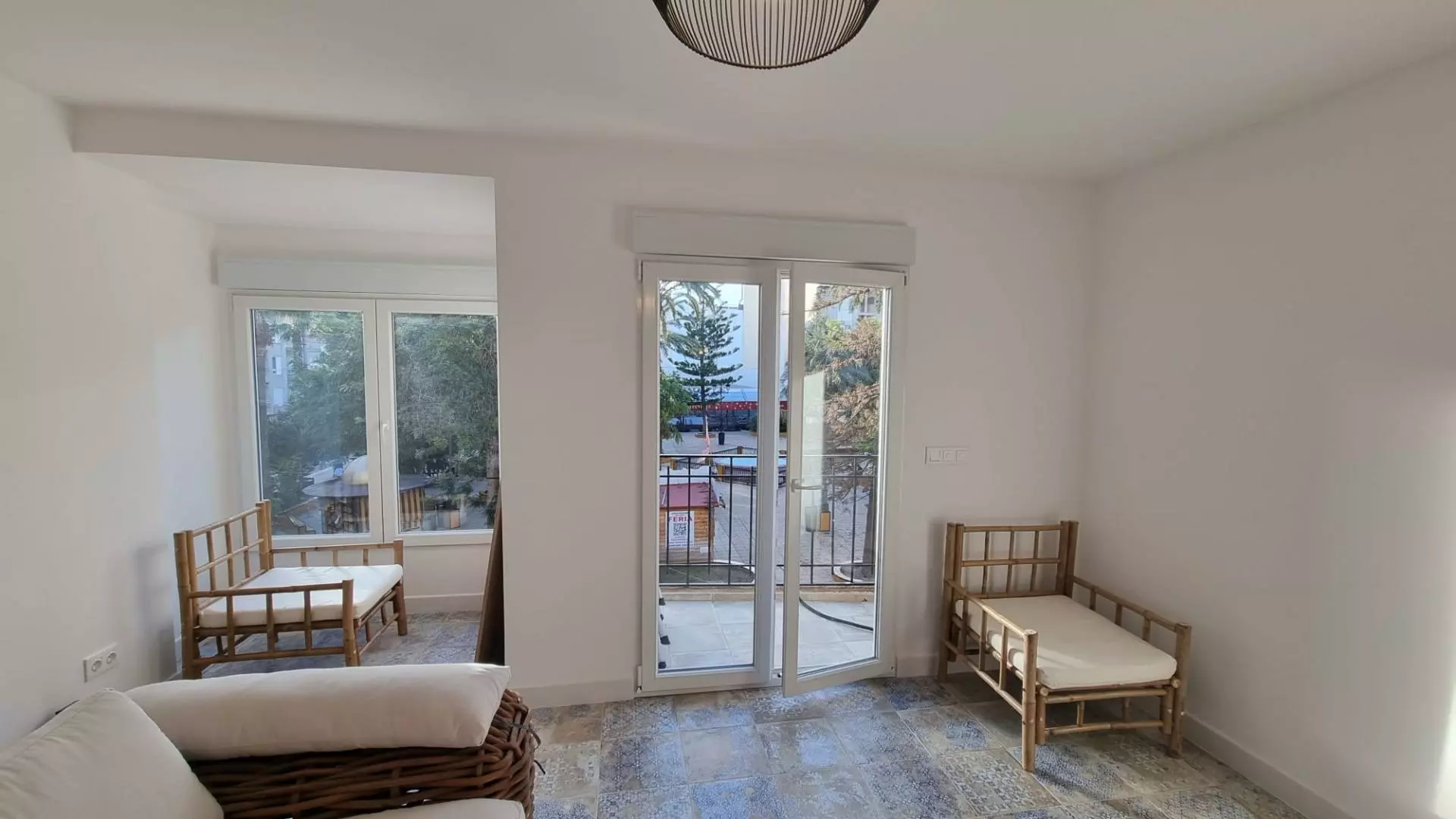 2-bedroom Apartment In Torrevieja, Spain (105 M²)