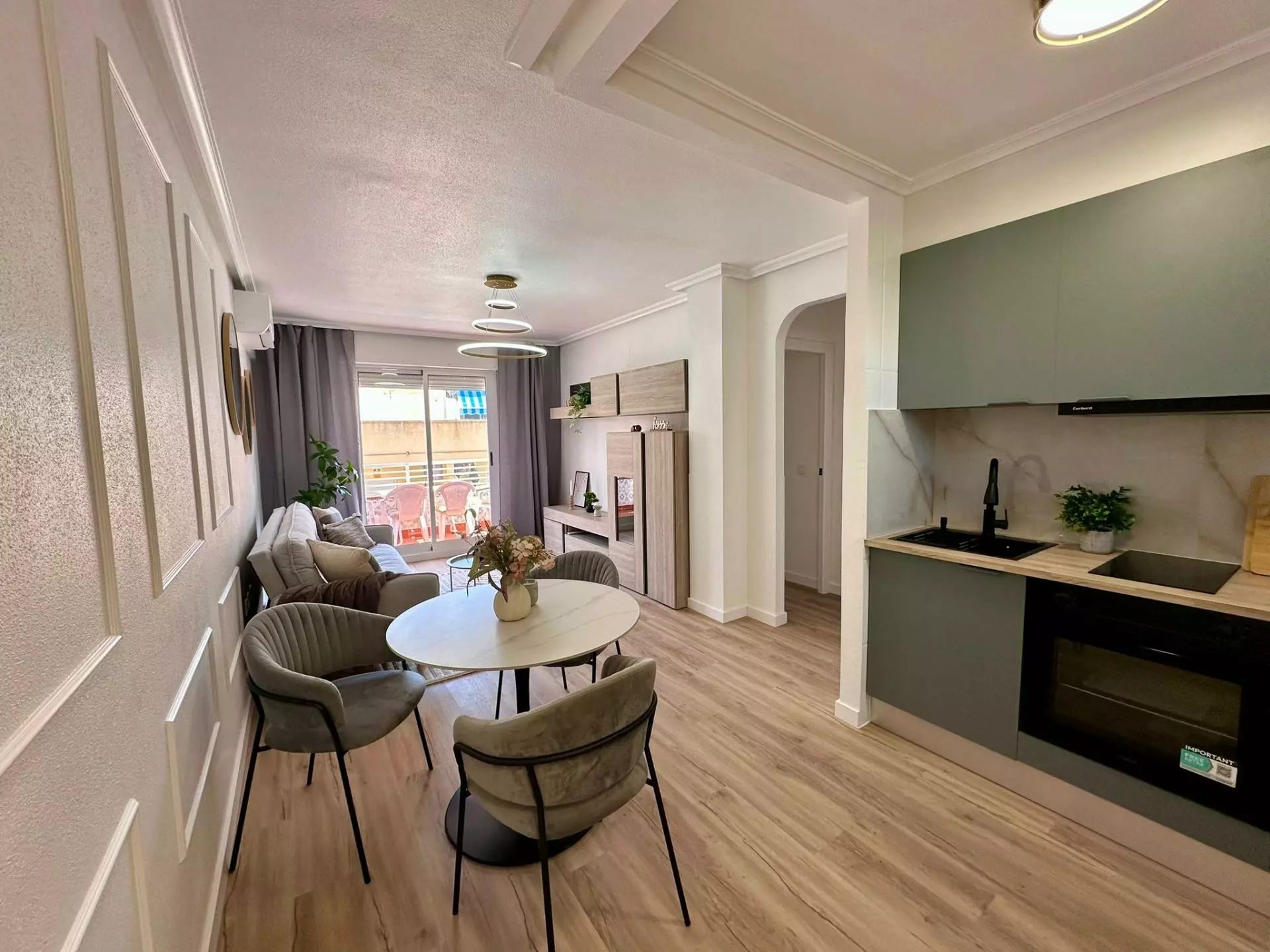 2-bedroom Apartment In Torrevieja, Spain (55 M²)