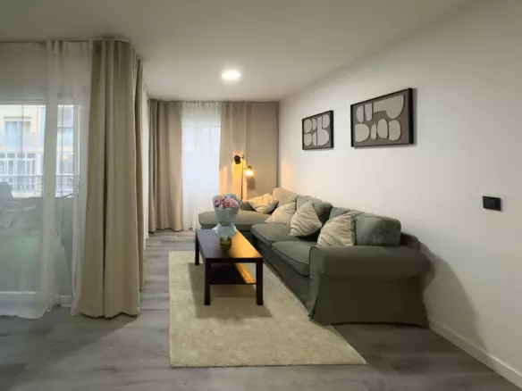 2-bedroom Apartment In Torrevieja, Spain (80 M²)