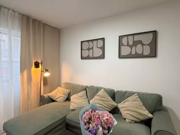 2-bedroom Apartment In Torrevieja, Spain (80 M²)