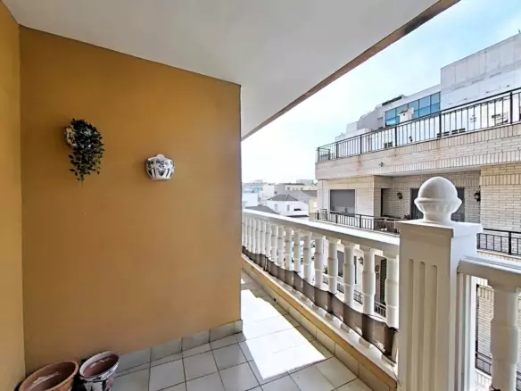 4-bedroom Apartment In Pilar De La Horadada, Spain (159 M²)