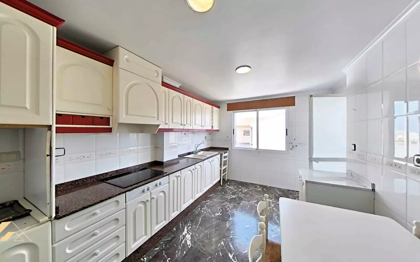 4-bedroom Apartment In Pilar De La Horadada, Spain (159 M²)