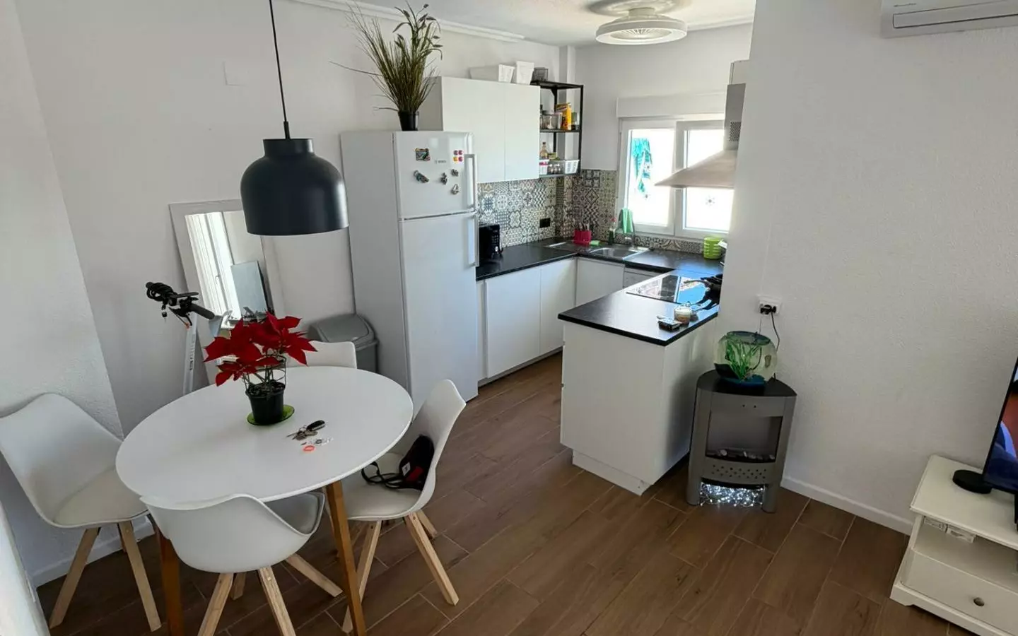 2-bedroom Apartment In Torrevieja, Spain (64 M²)