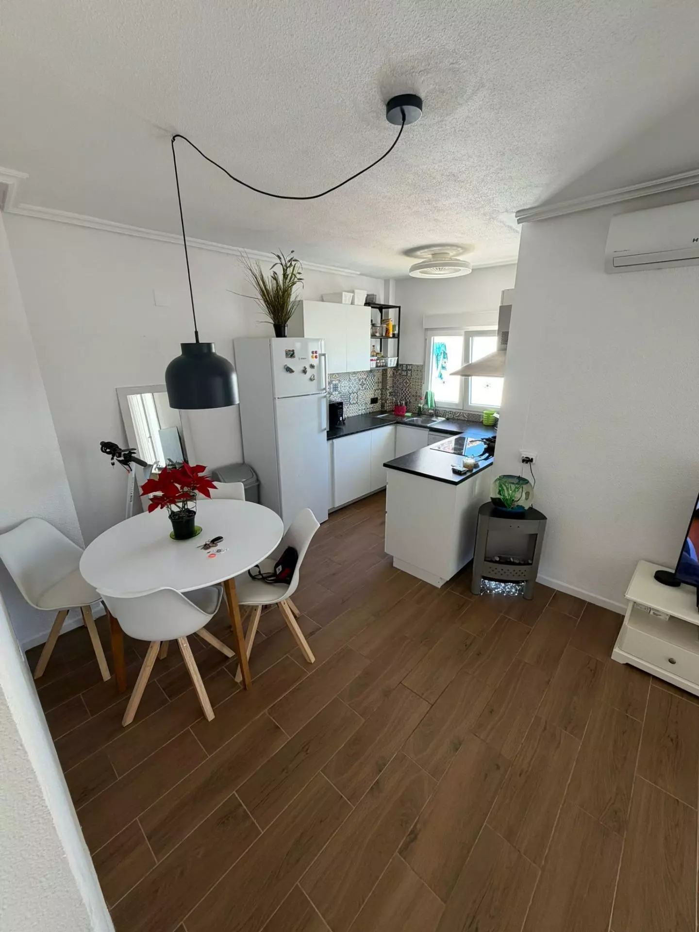 2-bedroom Apartment In Torrevieja, Spain (64 M²)