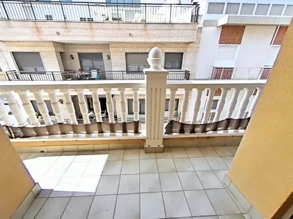 4-bedroom Apartment In Pilar De La Horadada, Spain (159 M²)