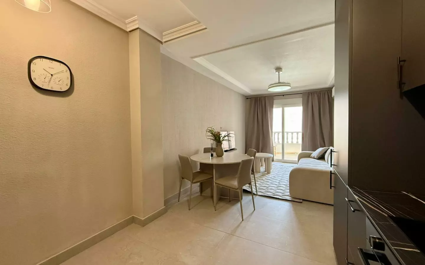 2-bedroom Apartment In Torrevieja, Spain (80 M²)