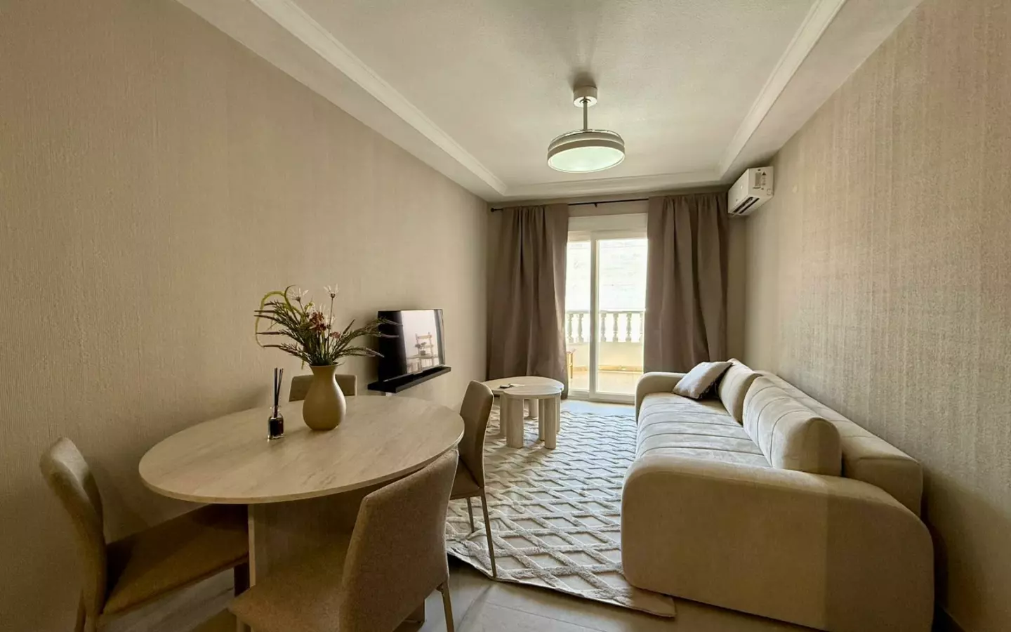 2-bedroom Apartment In Torrevieja, Spain (80 M²)