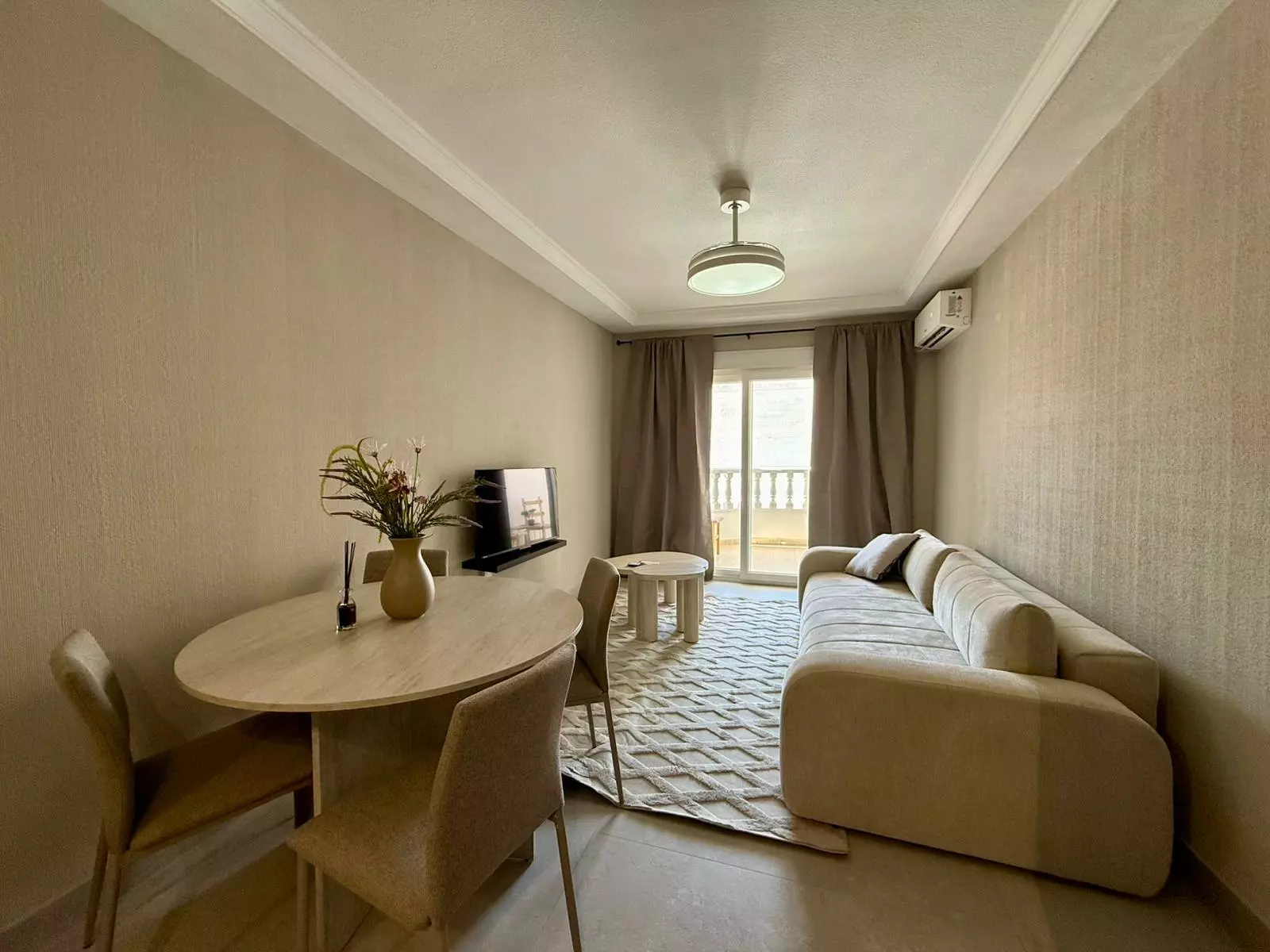 2-bedroom Apartment In Torrevieja, Spain (80 M²)