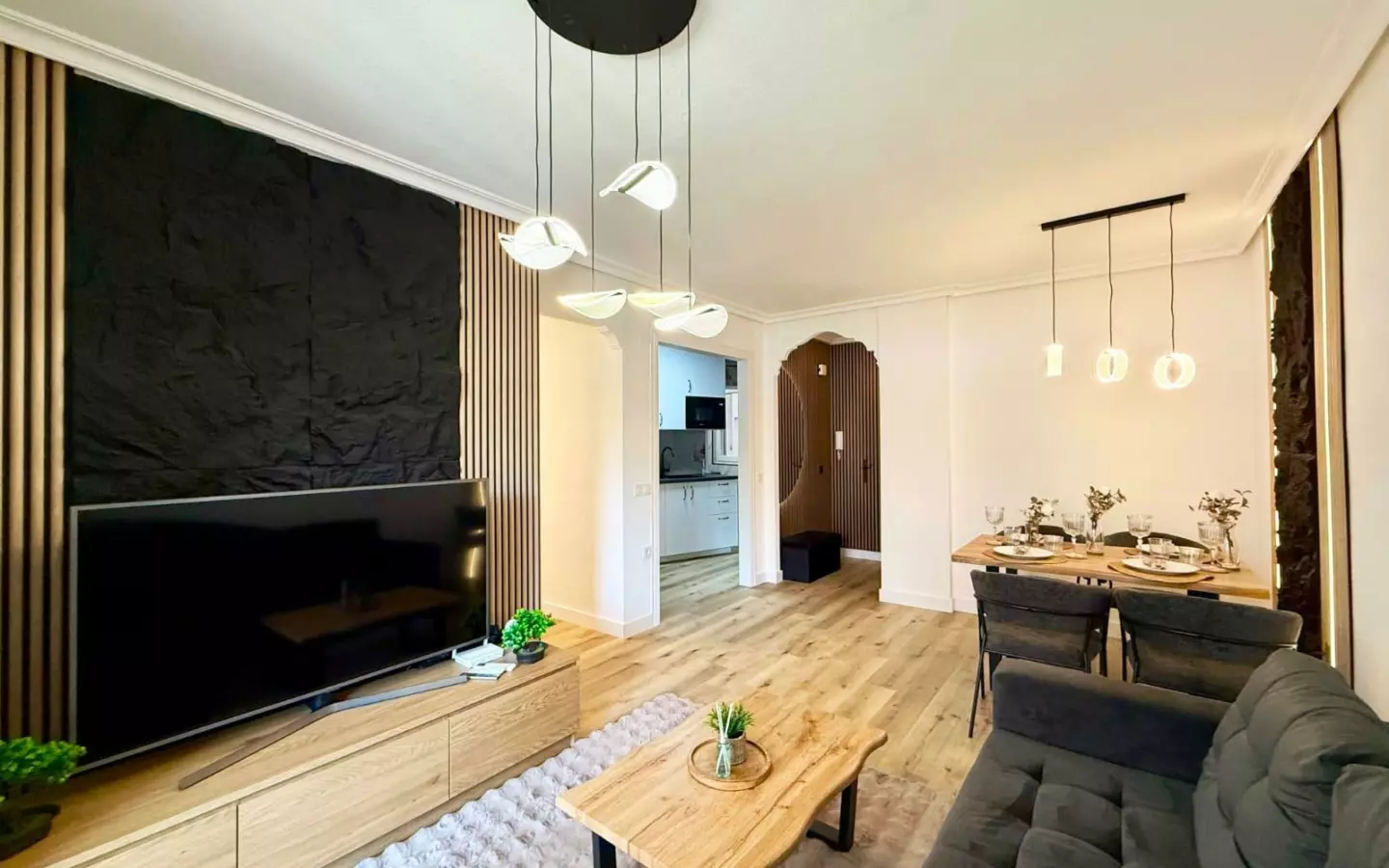 2-bedroom Apartment In Torrevieja, Spain (67 M²)