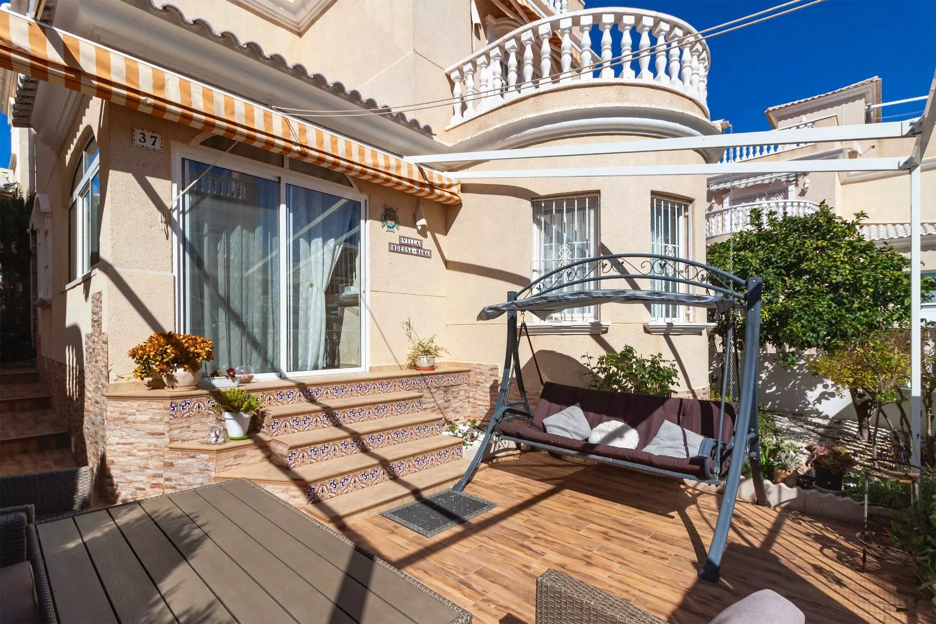 4-bedroom Villa In Orihuela Costa, Spain (105 M²)