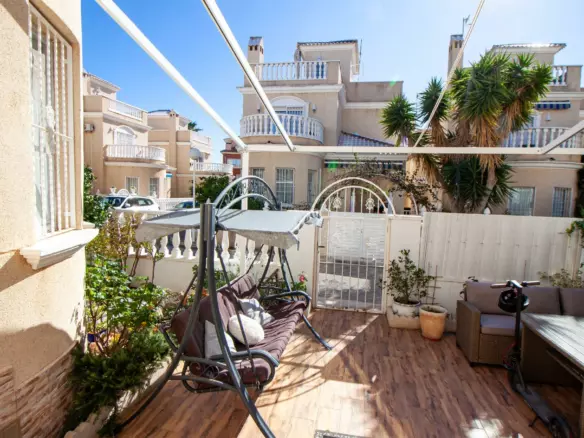 4-bedroom Villa In Orihuela Costa, Spain (105 M²)