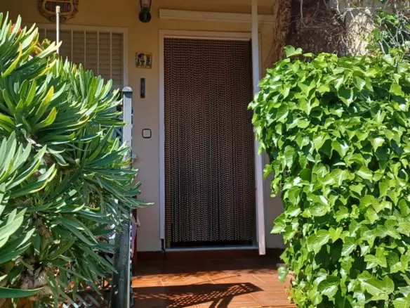 3-bedroom Bungalow In Orihuela Costa, Spain (80 M²)