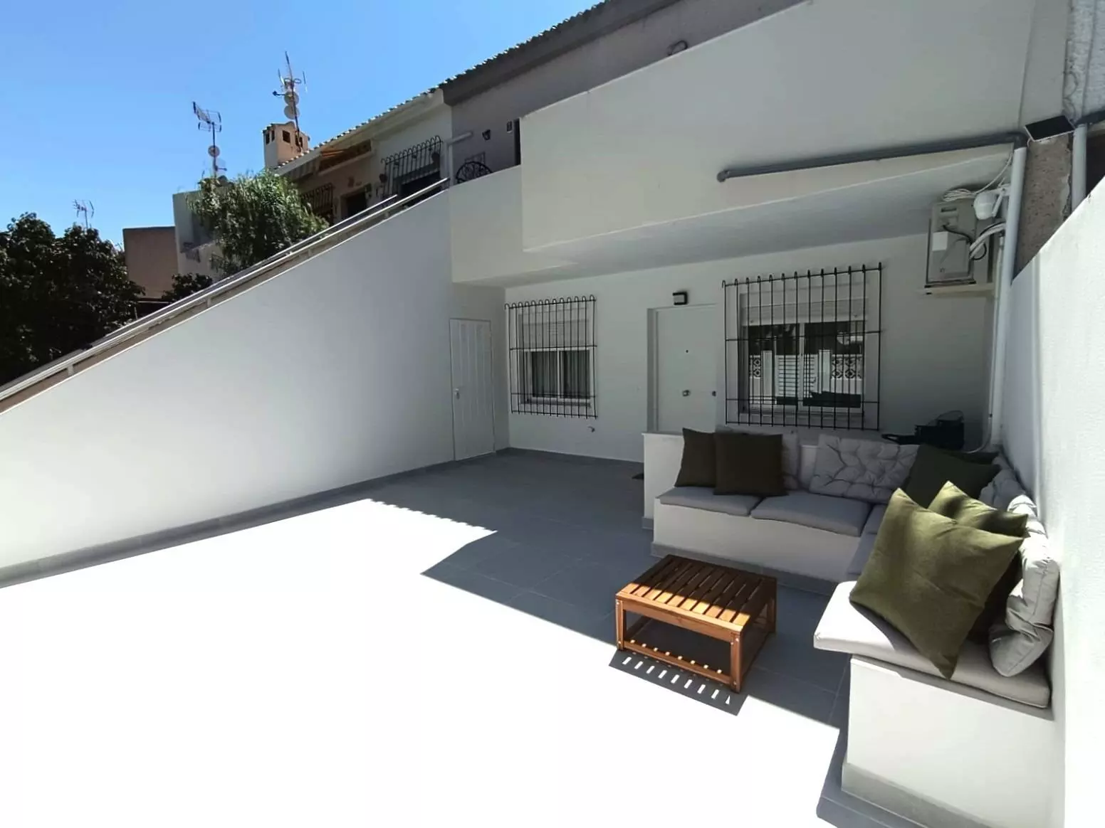 2-bedroom Bungalow In Orihuela Costa, Spain (70 M²)