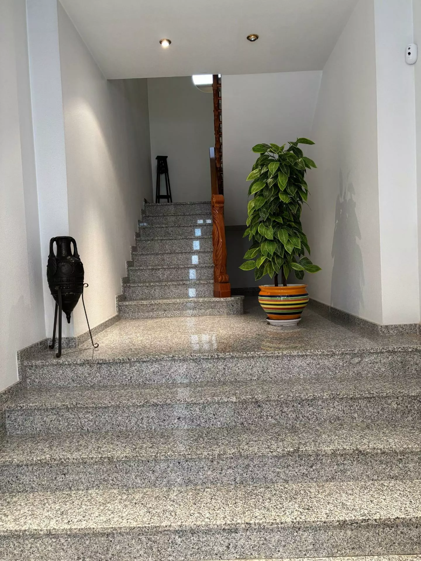 17-2-6daf6e 5-bedroom Town House In Formentera Del Segura, Spain (400 M²)