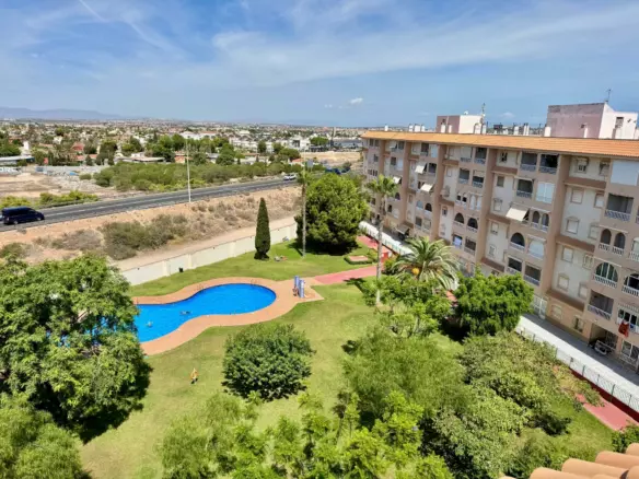 2-bedroom Penthouse In Torrevieja, Spain (60 M²)