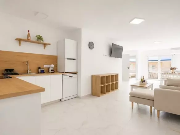 3-bedroom Apartment In Torrevieja, Spain (95 M²)