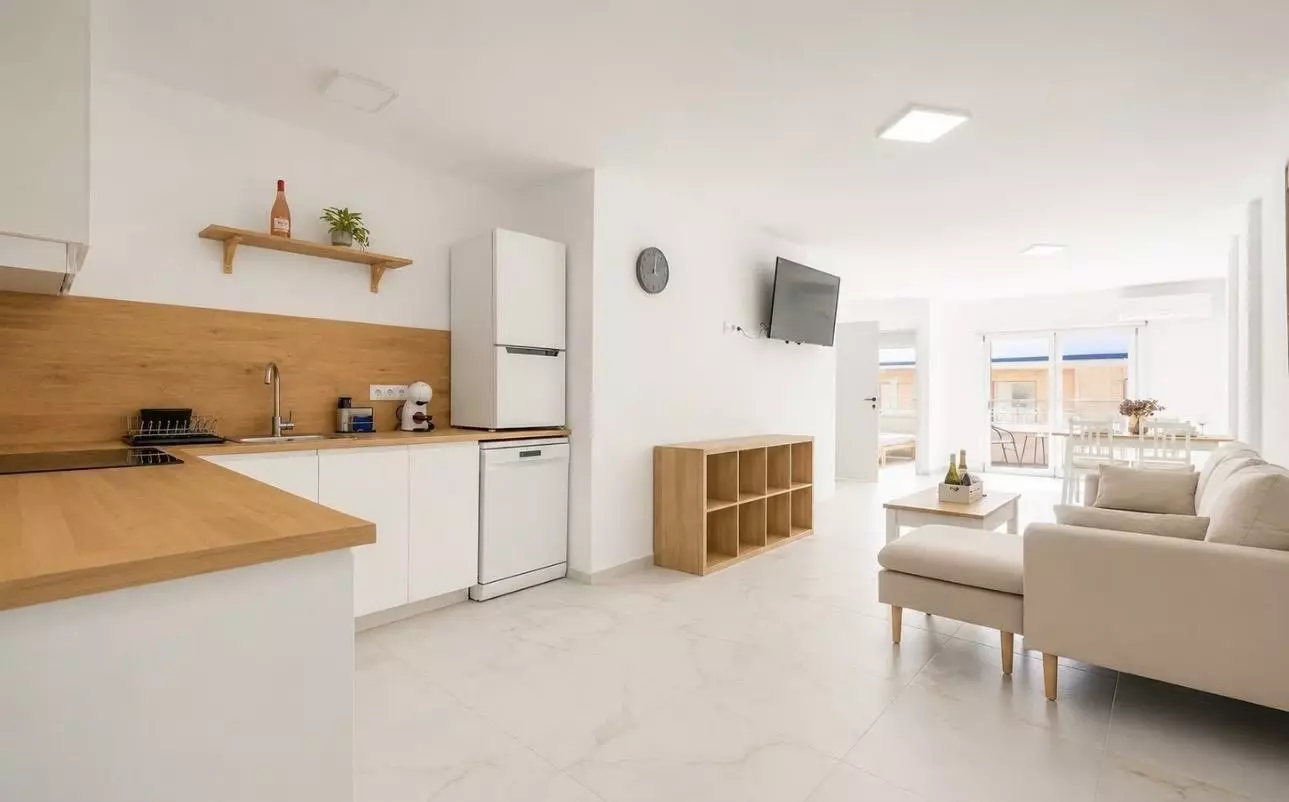 3-bedroom Apartment In Torrevieja, Spain (95 M²)