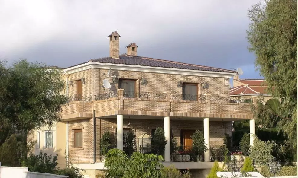 5-bedroom Villa In Rojales, Spain (360 M²)