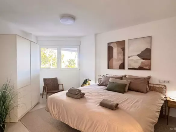 2-bedroom Apartment In Torrevieja, Spain (89 M²)