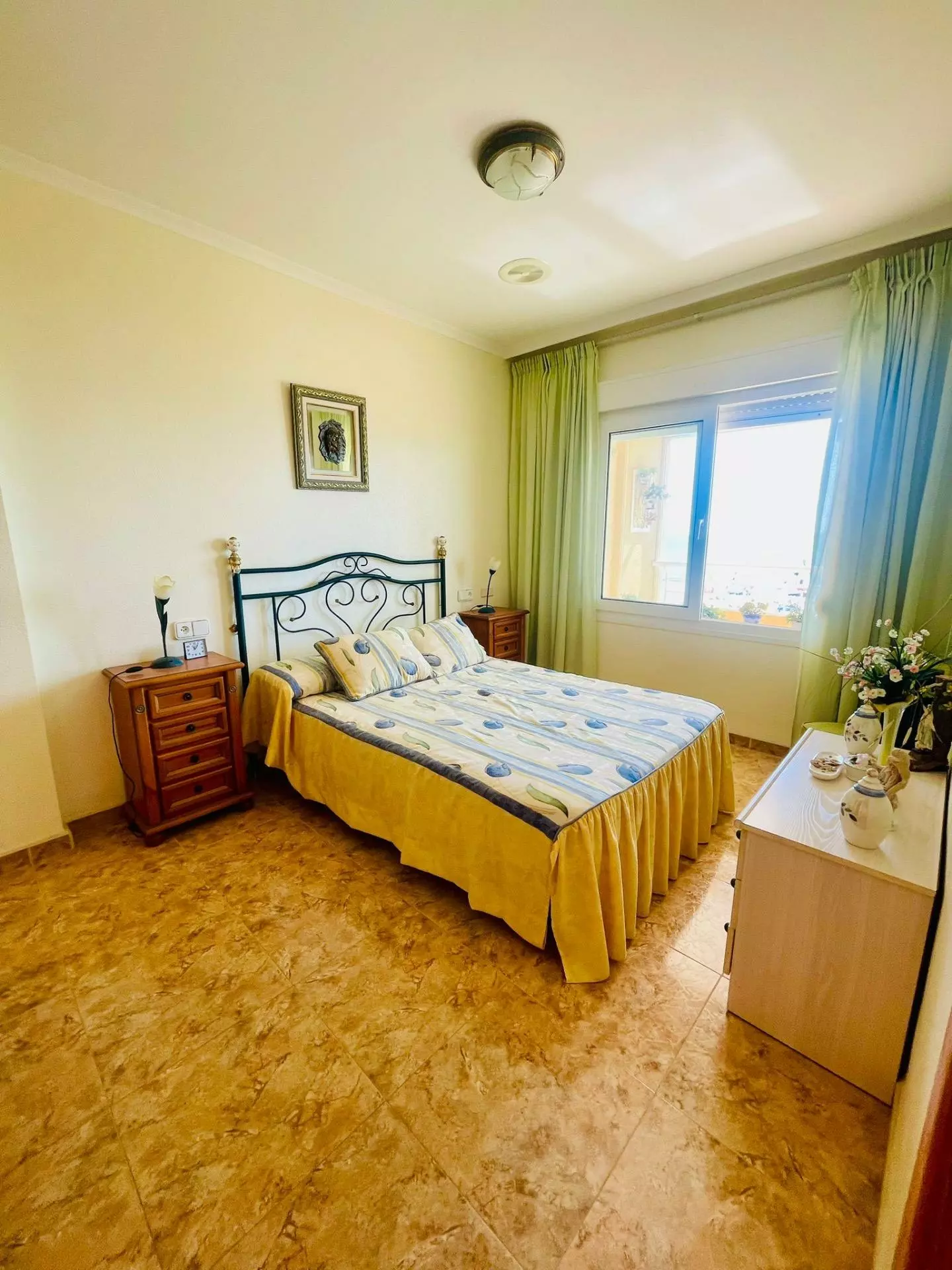 3-bedroom Apartment In Torrevieja, Spain (115 M²)