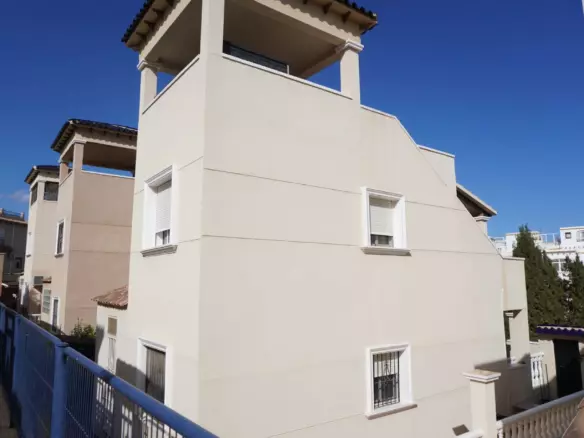 3-bedroom Villa In San Miguel De Salinas, Spain (120 M²)