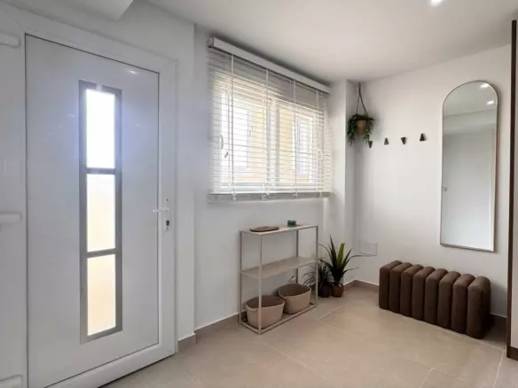 2-bedroom Apartment In Torrevieja, Spain (89 M²)