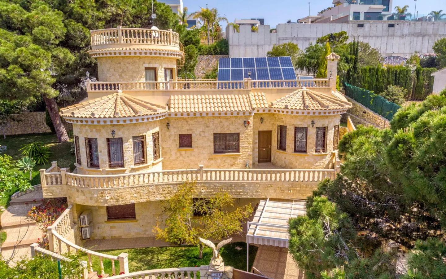 4-bedroom Villa In Orihuela Costa, Spain (280 M²)