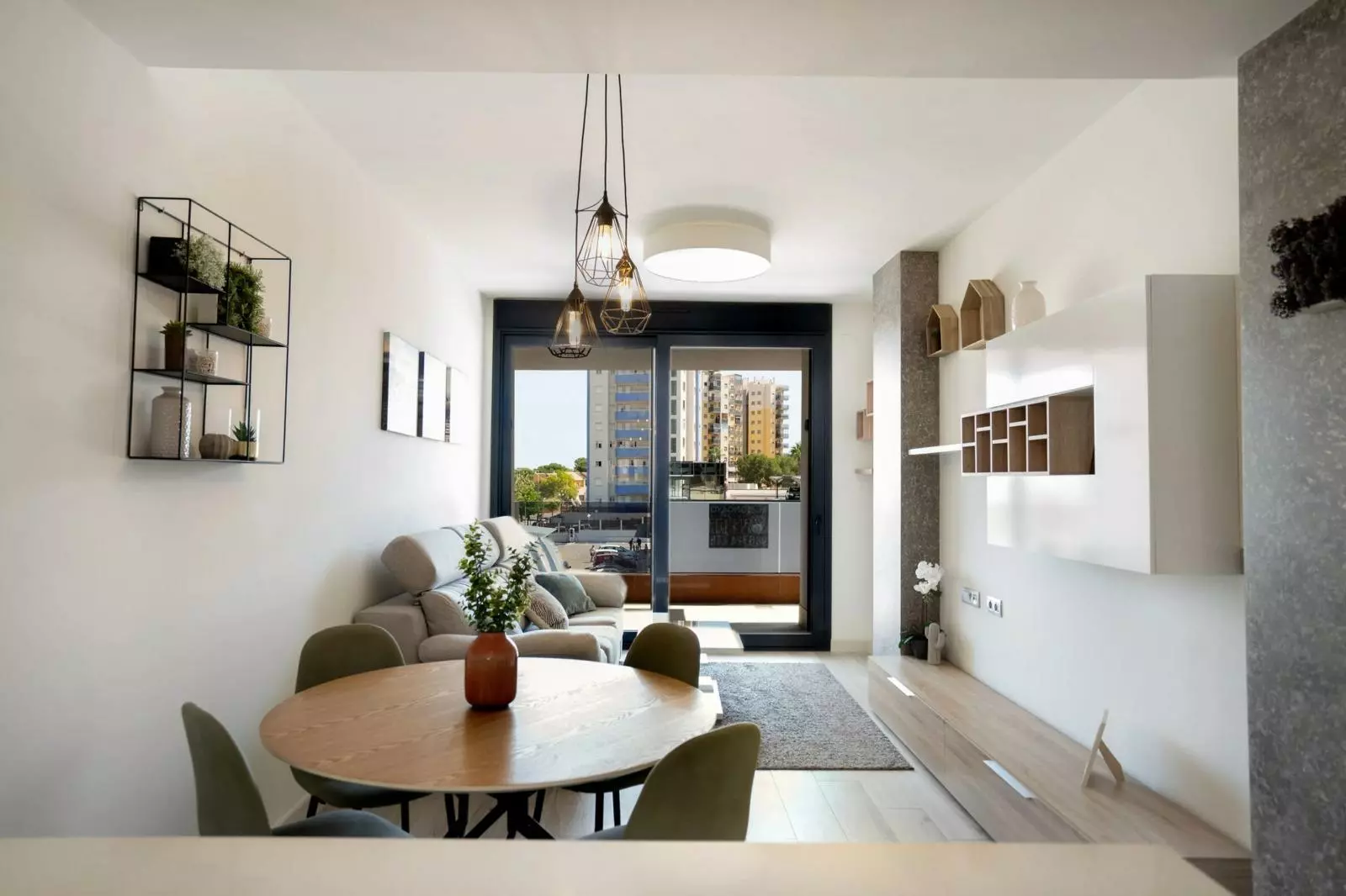 2-bedroom Apartment In Guardamar Del Segura, Spain (73 M²)