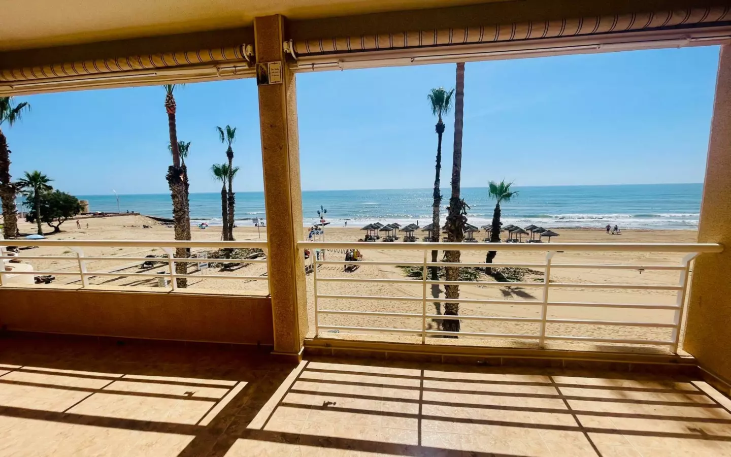 3-bedroom Apartment In Torrevieja, Spain (115 M²)