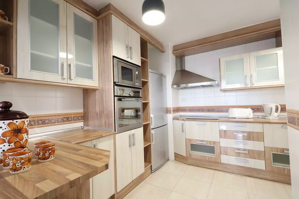 3-bedroom Apartment In Torrevieja, Spain (110 M²)