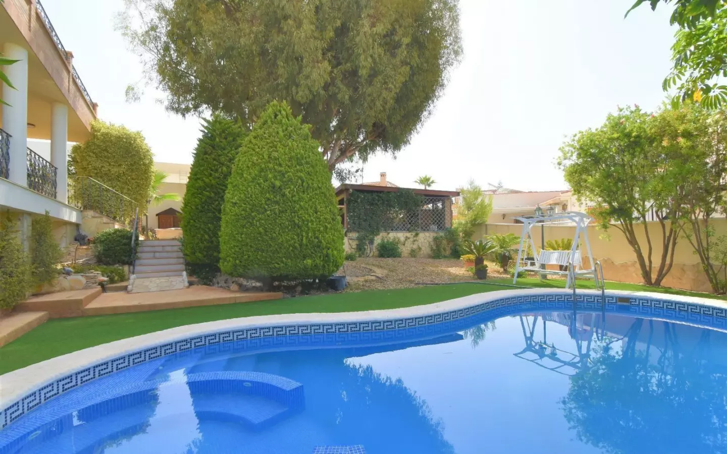 5-bedroom Villa In Rojales, Spain (360 M²)